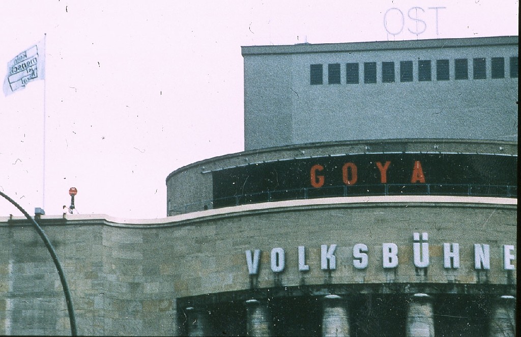  Wintercamp, Mille Plateau, Volksbuehne, Berlin 1999