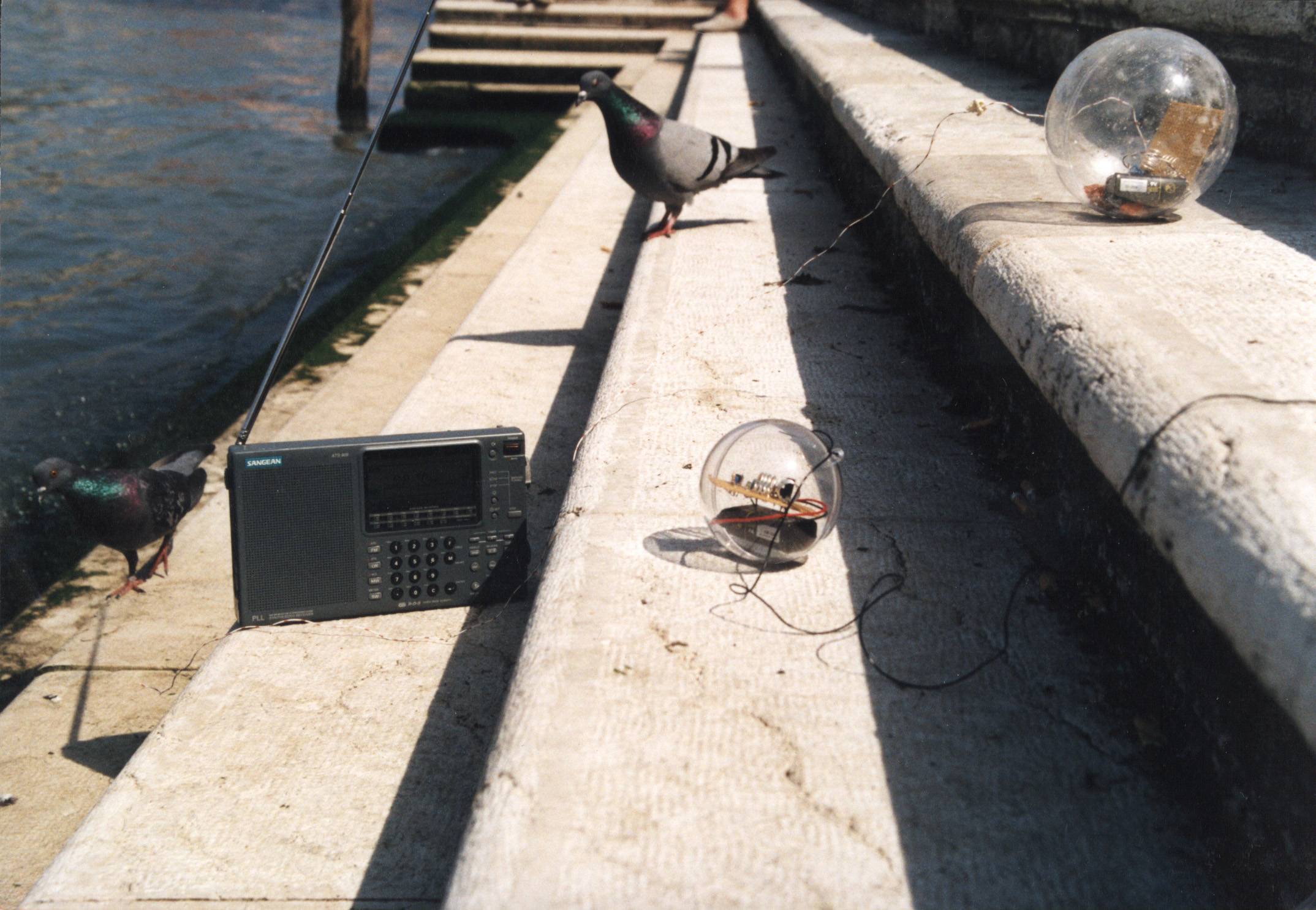  Bubble Radio - Waves of and in the Canal Grande, Venice